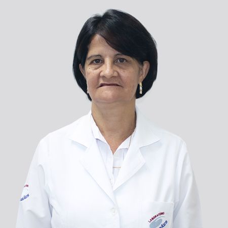 Eunice, Técnica em Laboratório
