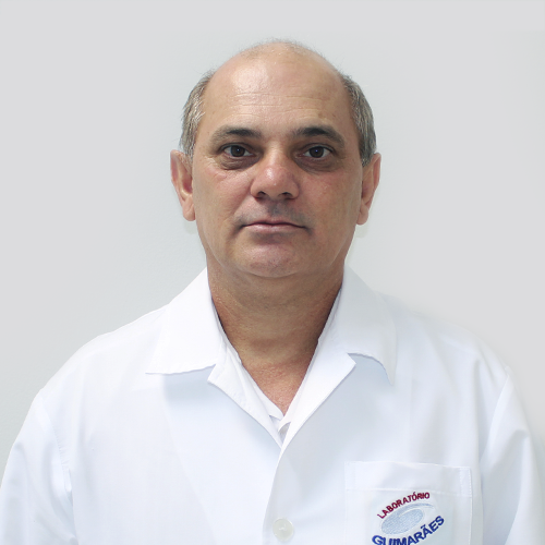 Ivaldo, Técnico em Laboratório